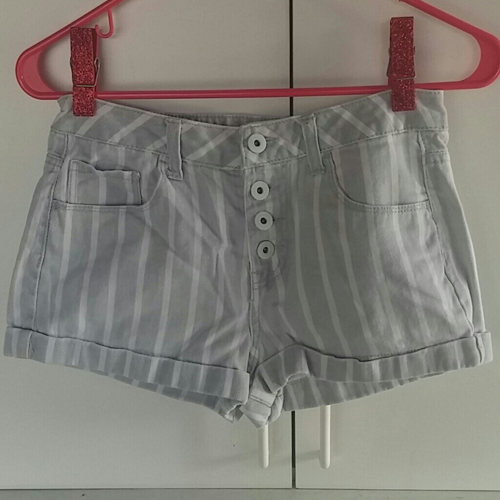 Forever 21 premium denim shorts